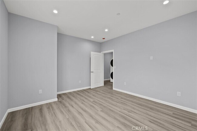 Building Photo - 15834 Eccles St