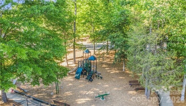 Building Photo - 8306 Hornwood Ct