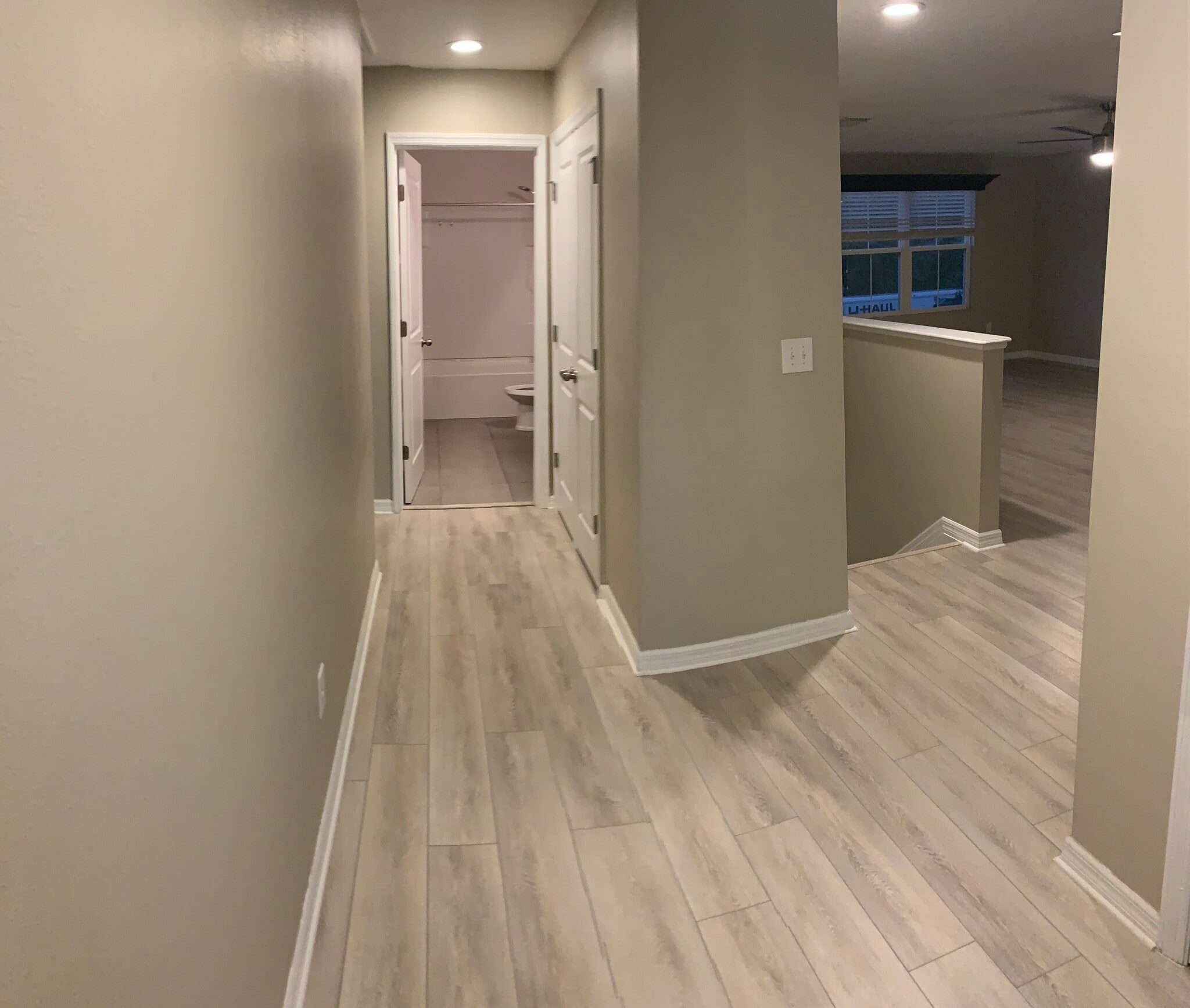 Building Photo - 3915 Bramblewood Loop