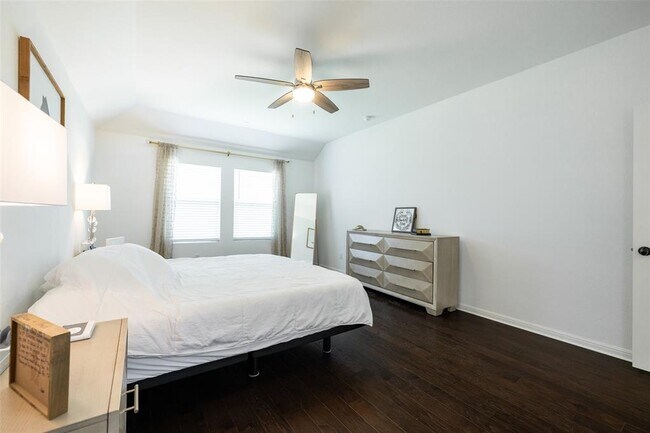 Building Photo - 12020 Texana Trl