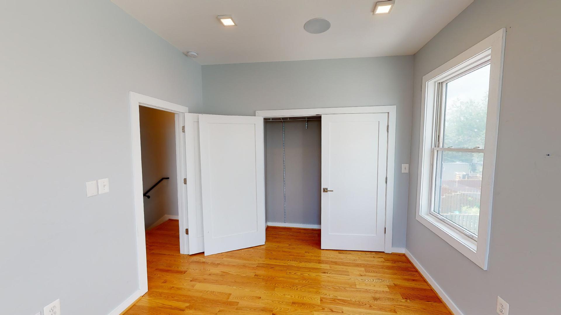 Building Photo - 409 Upshur St NW