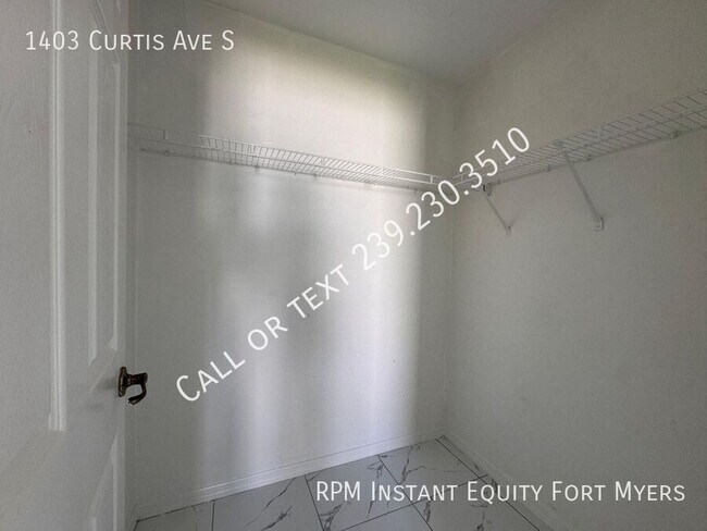 Building Photo - 1403 Curtis Ave S