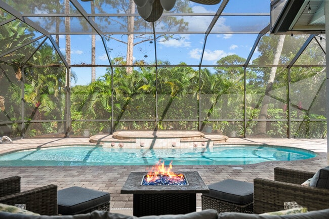 Building Photo - 4213 SW Utterback St