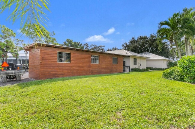 Building Photo - 14965 Oatland Ct