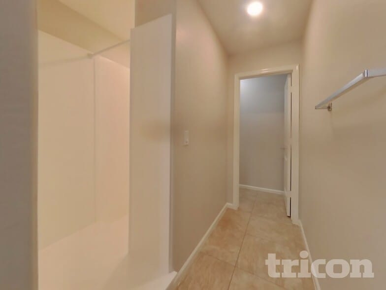 Building Photo - 12577 W Steed Ridge