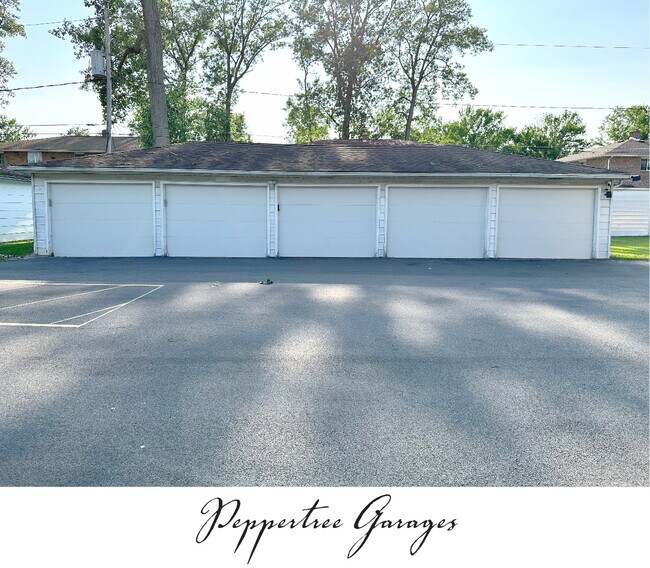 Peppertree Garages - 220 Peppertree Dr