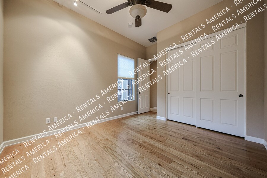 Building Photo - 7931 E Stonecliff Cir