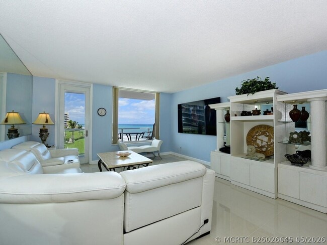 Building Photo - 3450 S Ocean Blvd