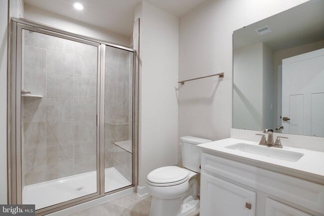 Building Photo - 4468 Sulford Ter