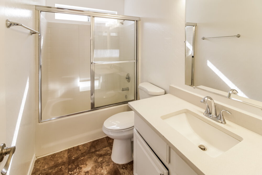 Building Photo - 2042 S 87th St