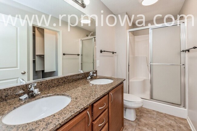 Building Photo - FINISHED BASEMENT!! 4 Bedroom, 3 Bathroom Home in North Ankeny