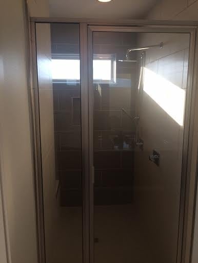 Building Photo - 3 Bedroom Modern Home w/ Excellent Location!
