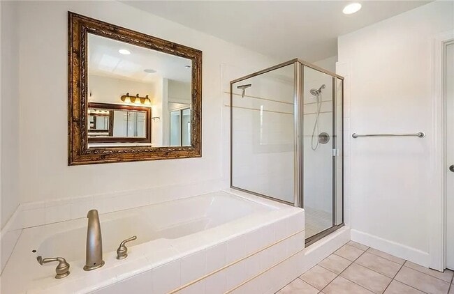 Building Photo - 720 Islay St