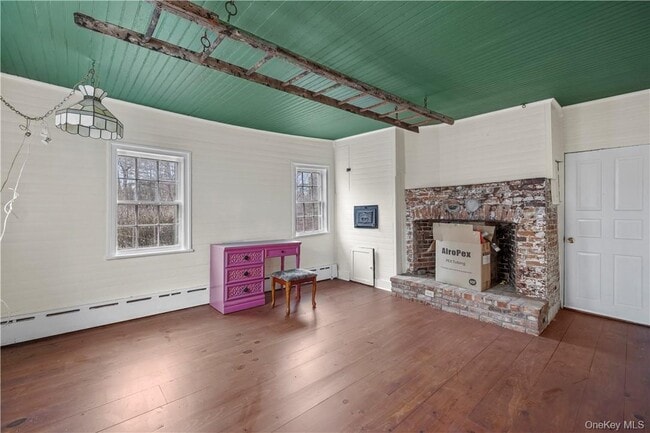 Building Photo - 15 Inningwood Rd