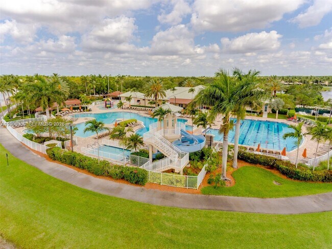 Building Photo - 1877 Aspen Ln