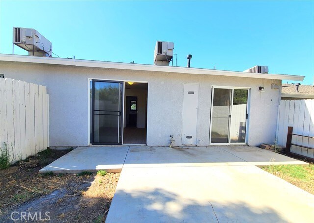 Building Photo - 12694 Valley View St