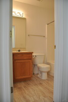 Building Photo - 5277 N Ebbetts Ave