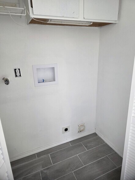 Building Photo - 1047 Wharf St