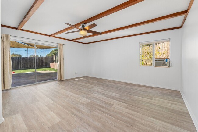 Building Photo - Charming single story in Clairemont