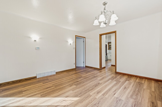 Building Photo - 2319 N 145th St