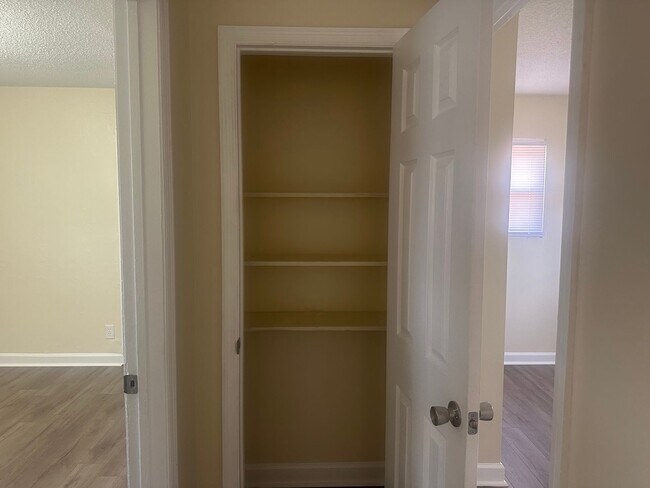 Building Photo - Durham Gem with Fenced Yard & Deck