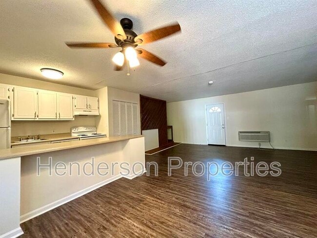 Building Photo - 1418 Riverview Rd