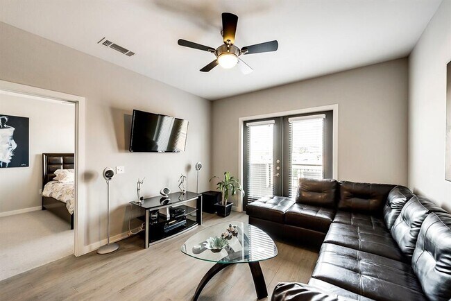 Building Photo - 5609 SMU Boulevard