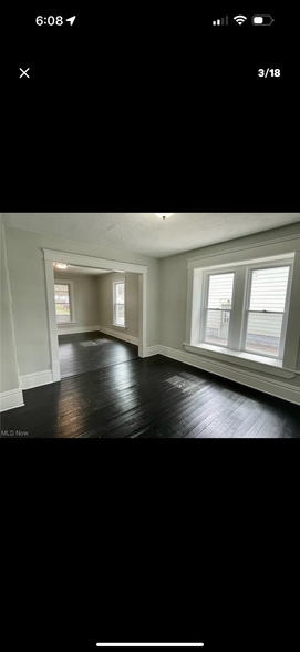 Building Photo - 1200 Girard St