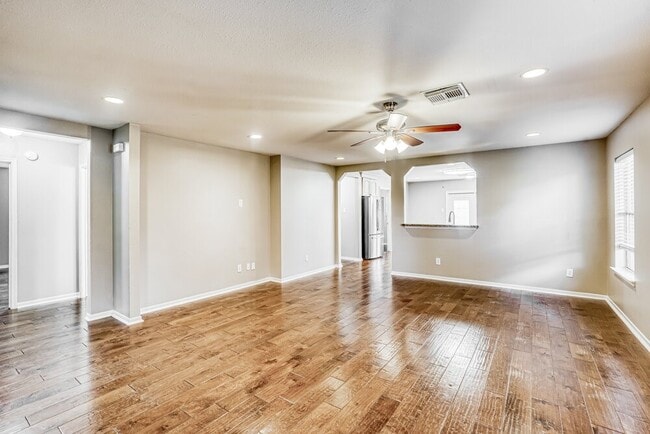 Building Photo - 3502 Wheatmeadow Ln