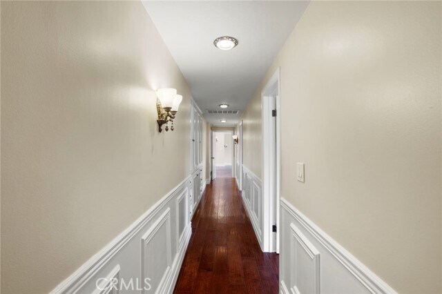 Building Photo - 1011 S Montezuma Way