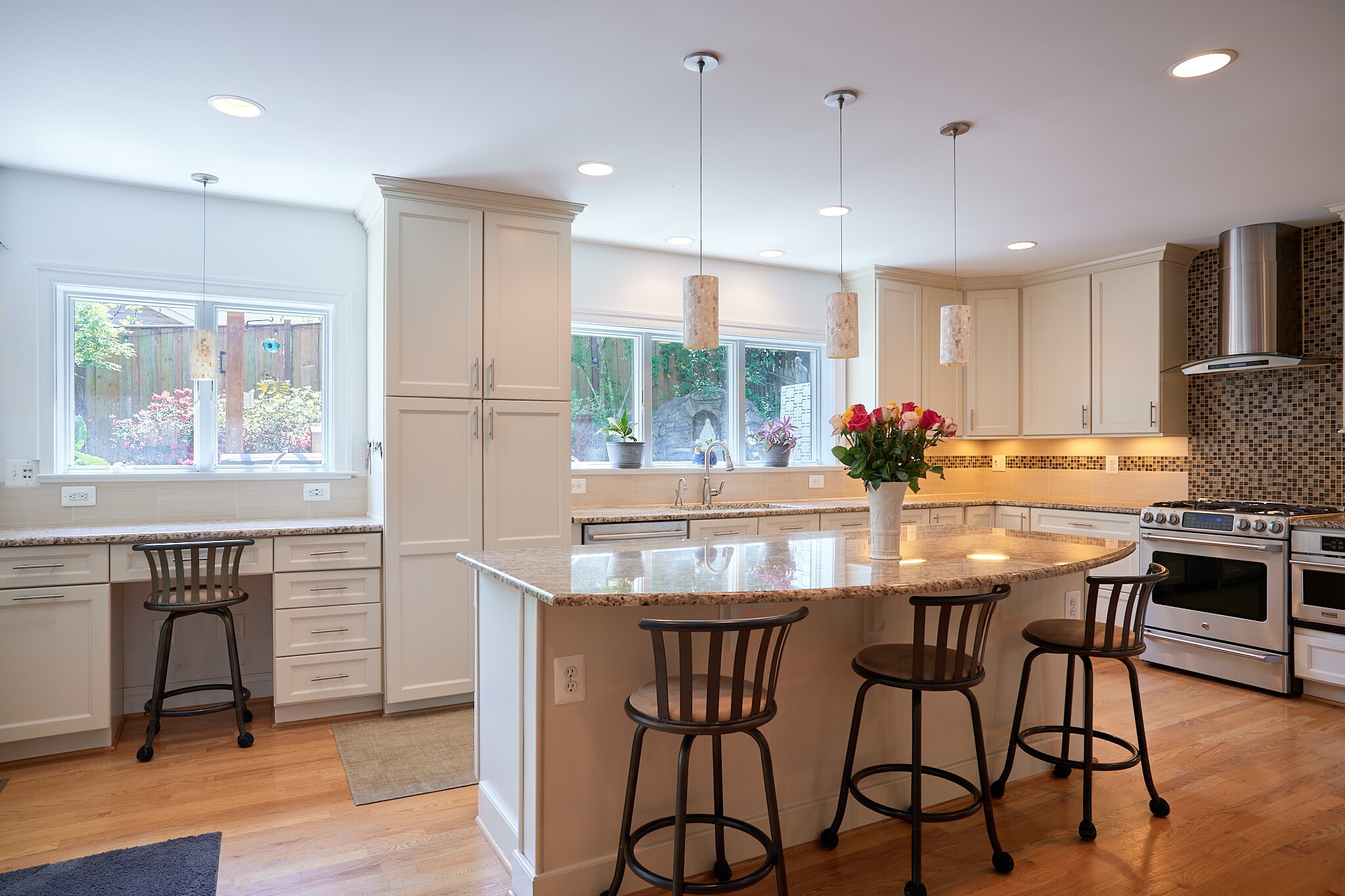 Kitchen - 5936 3rd St N