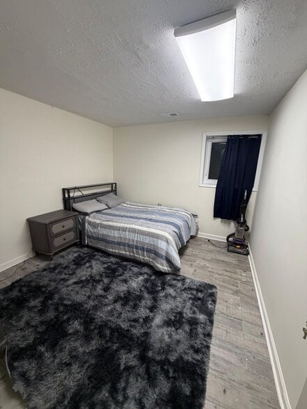 Building Photo - 301 S Fillmore St