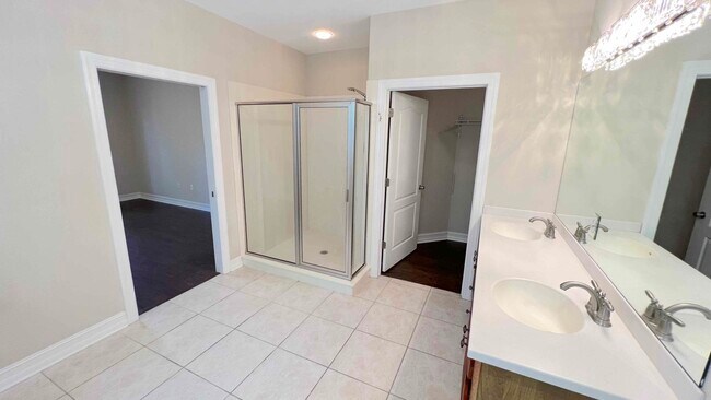 Building Photo - 4230 Jade Loop