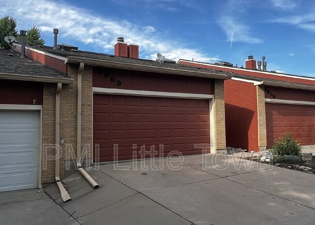 Building Photo - 2969 W Rowland Pl