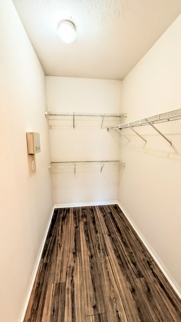 Building Photo - ANNUAL UNFURNISHED 2/1 Condo in Serenade on Palmer Ranch