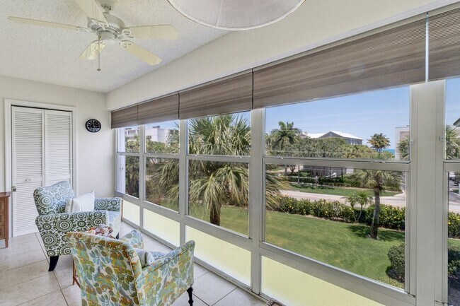 Building Photo - 1441 Ocean Dr