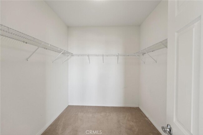 Building Photo - 16154 Skyridge Dr