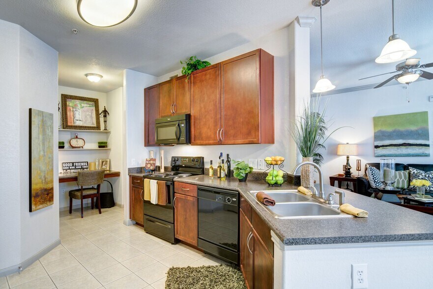 Building Photo - Avanti Cityside