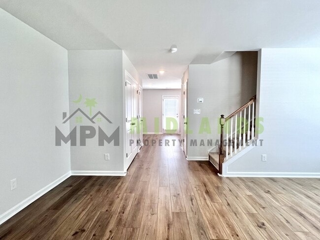 Building Photo - 3068 Harborview Dr