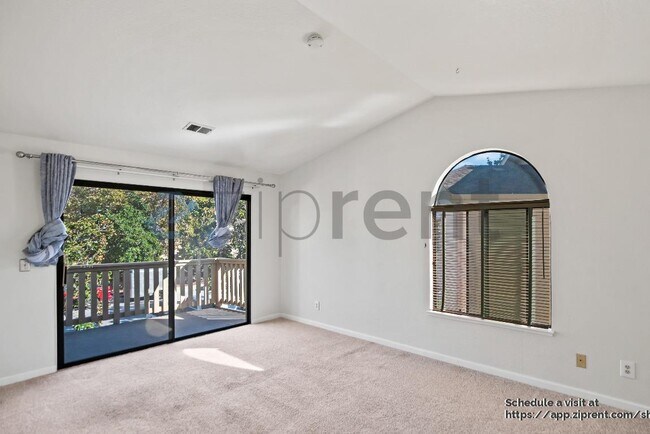 Building Photo - 16931 Sorrel Way