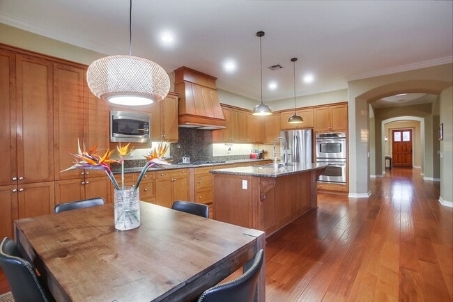 Building Photo - 8462 Donaker St