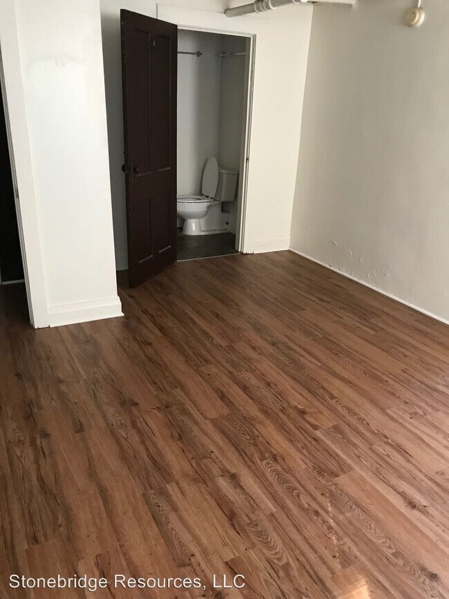 Building Photo - 112 Odell Pl