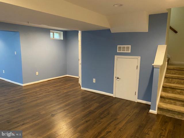 Building Photo - 145 Sandpiper Ct