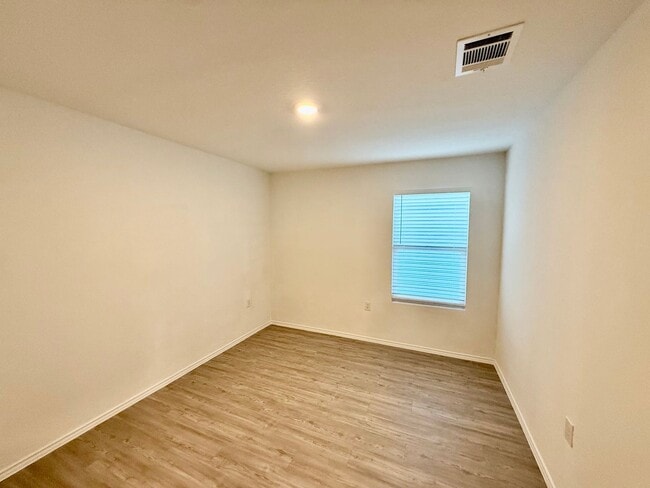 Building Photo - Brand New Home in Thea Meadows