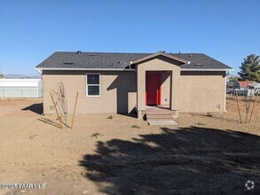 Building Photo - 15763 S Maverick Trail