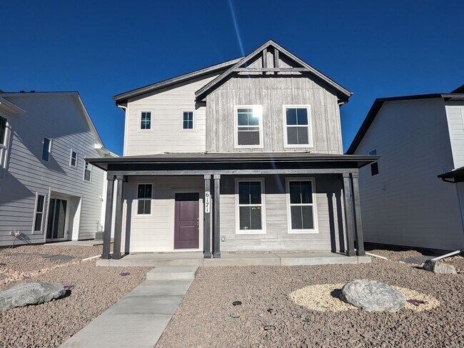 Primary Photo - 3 Bedroom, 2.5 Bathroom with two car garage