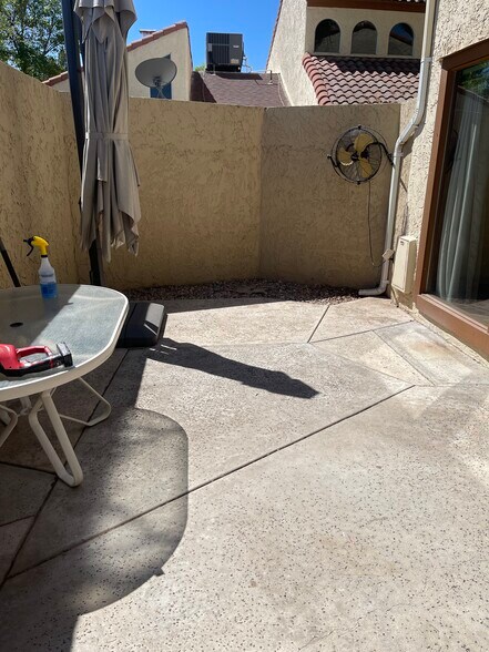 Building Photo - 6533 N 7th Ave