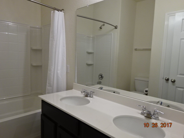 Building Photo - 3700 Rusack Dr