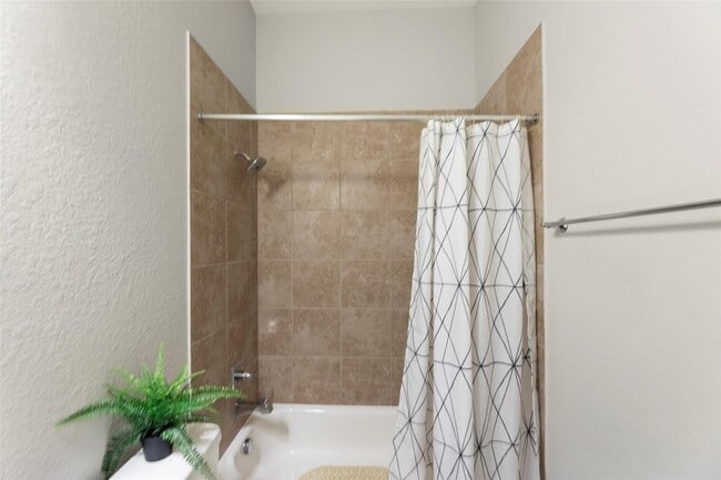 Building Photo - 11218 Puckett River Dr