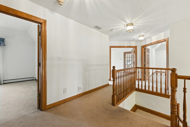 Building Photo - 15141 Arbor Dr